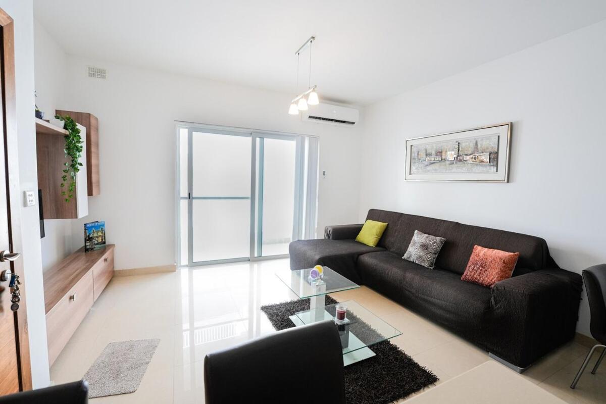 Seaview Flat In Mellieha's Heart Appartement