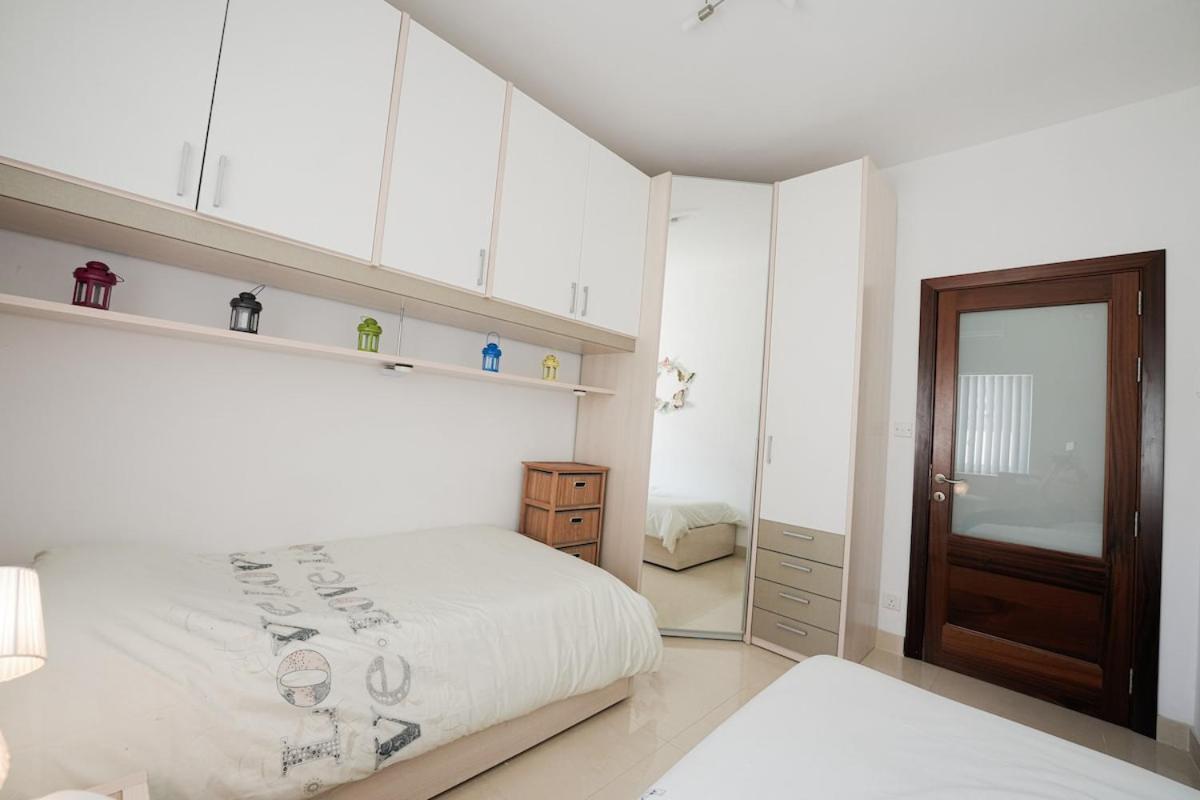 Appartement Seaview Flat In Mellieha's Heart *