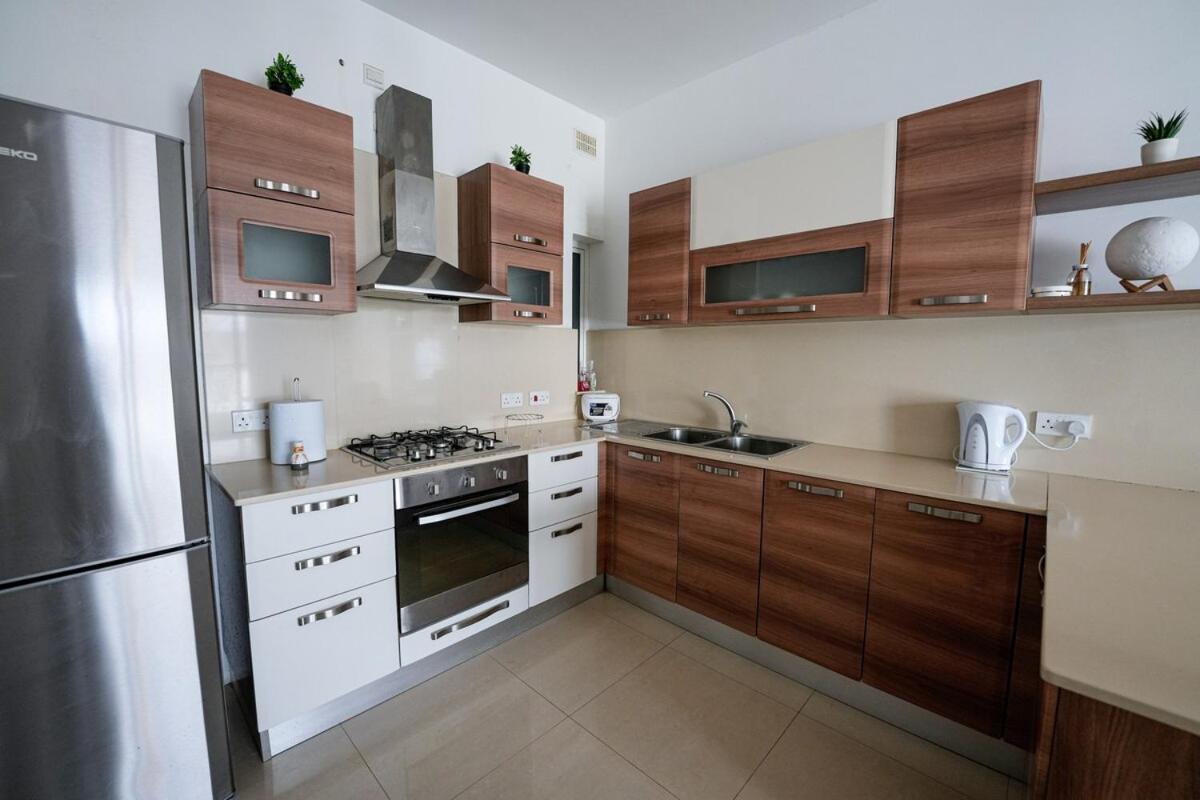 Seaview Flat In Mellieha's Heart Appartement Is-Sellum